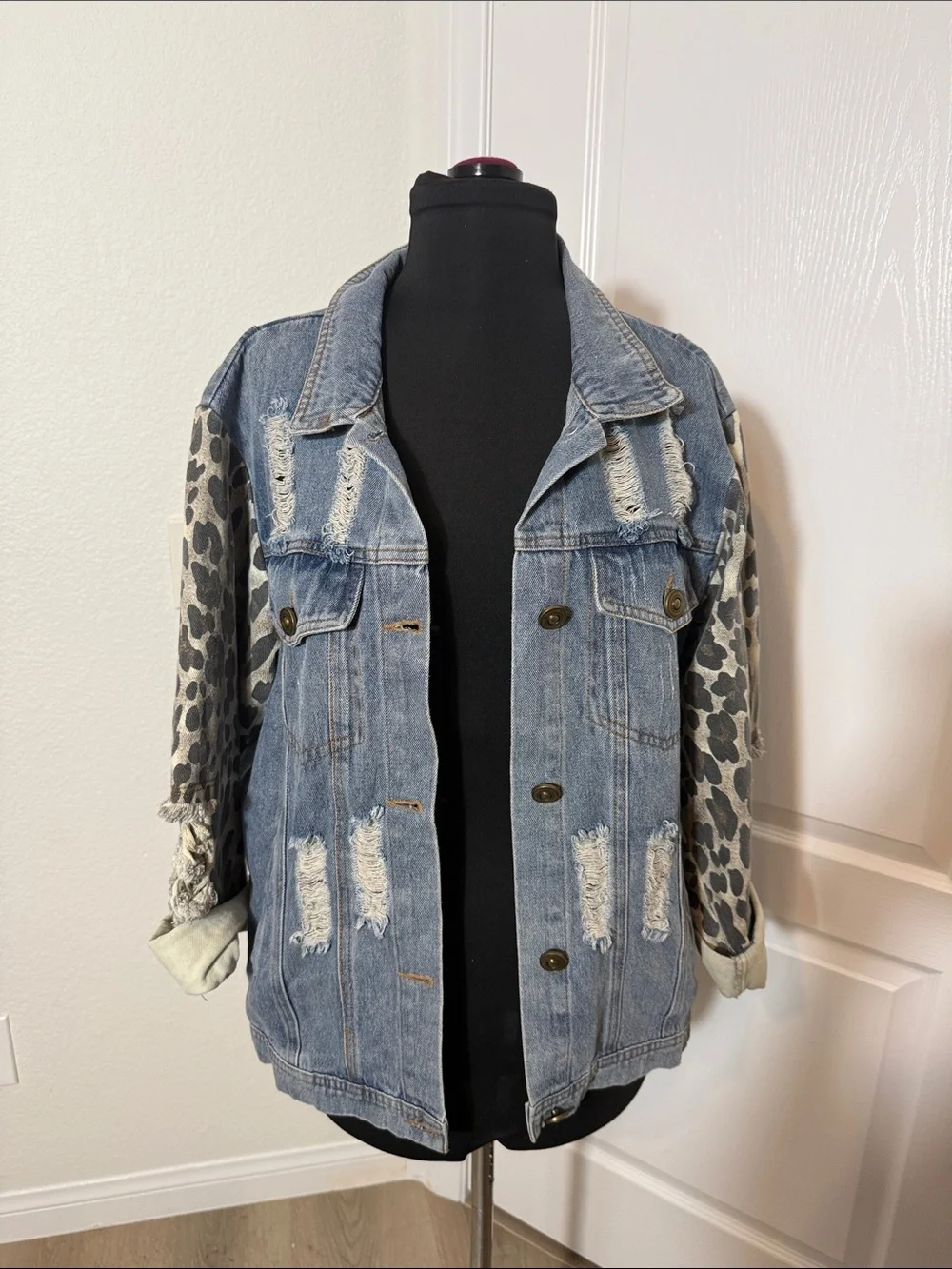 MACARON Light Blue Distressed Denim Jacket with Leopard-Print Sleeves